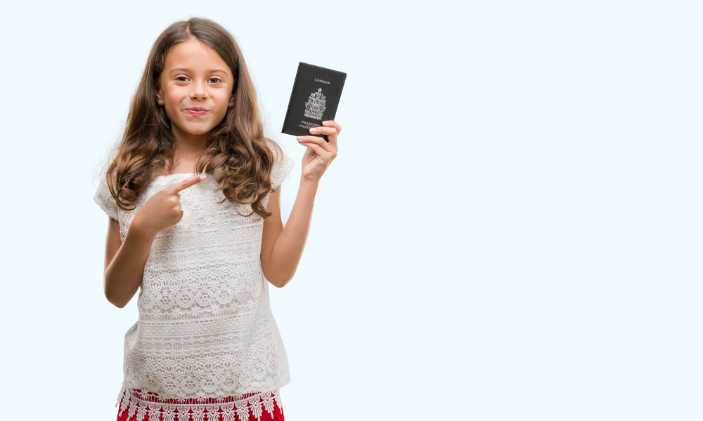 Dịch vụ xin hộ chiếu Canada cho trẻ em